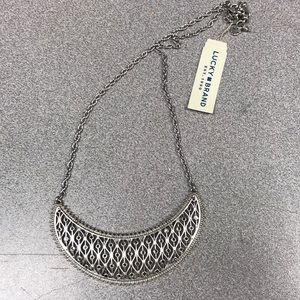 NWT Lucky Brand necklace
